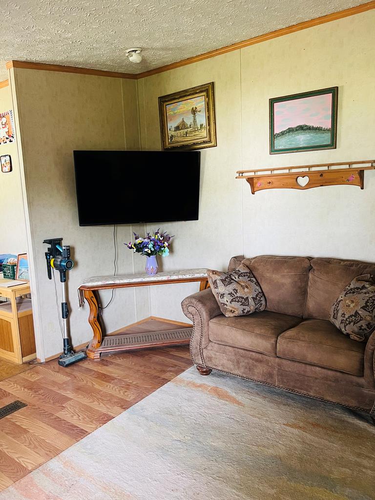 114 Nogales Circle Property Photo 8