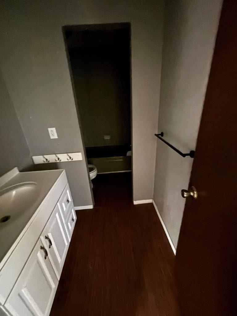 7646 Violet St Property Photo 5
