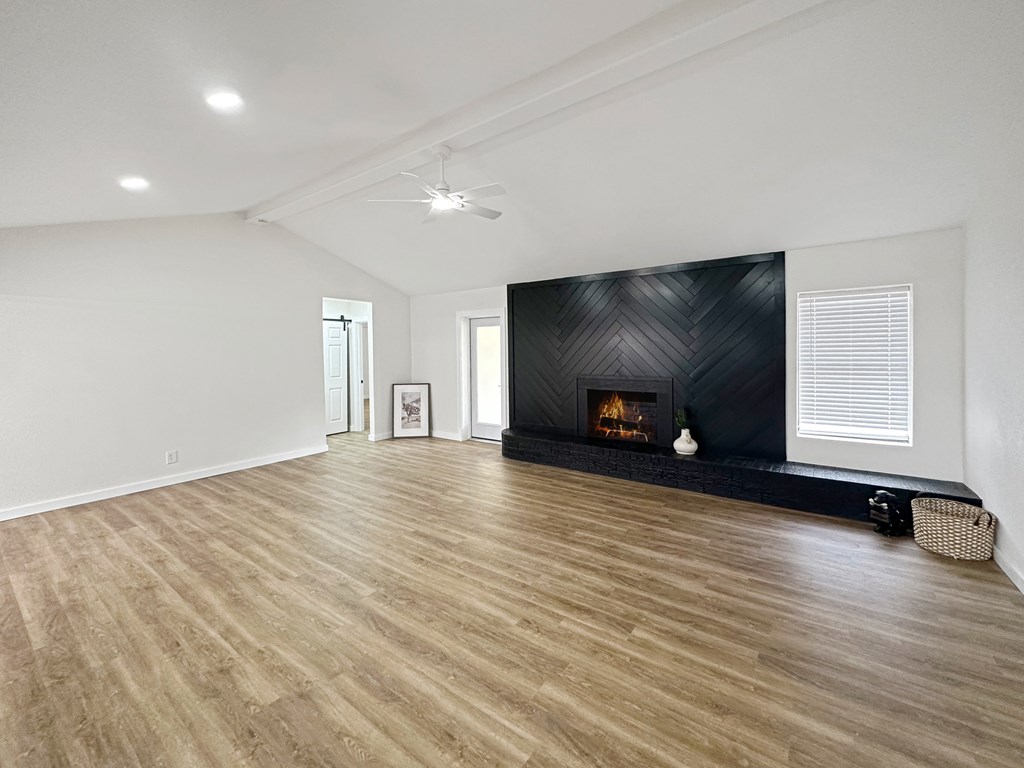 3114 Hummingbird Lane Property Photo 6
