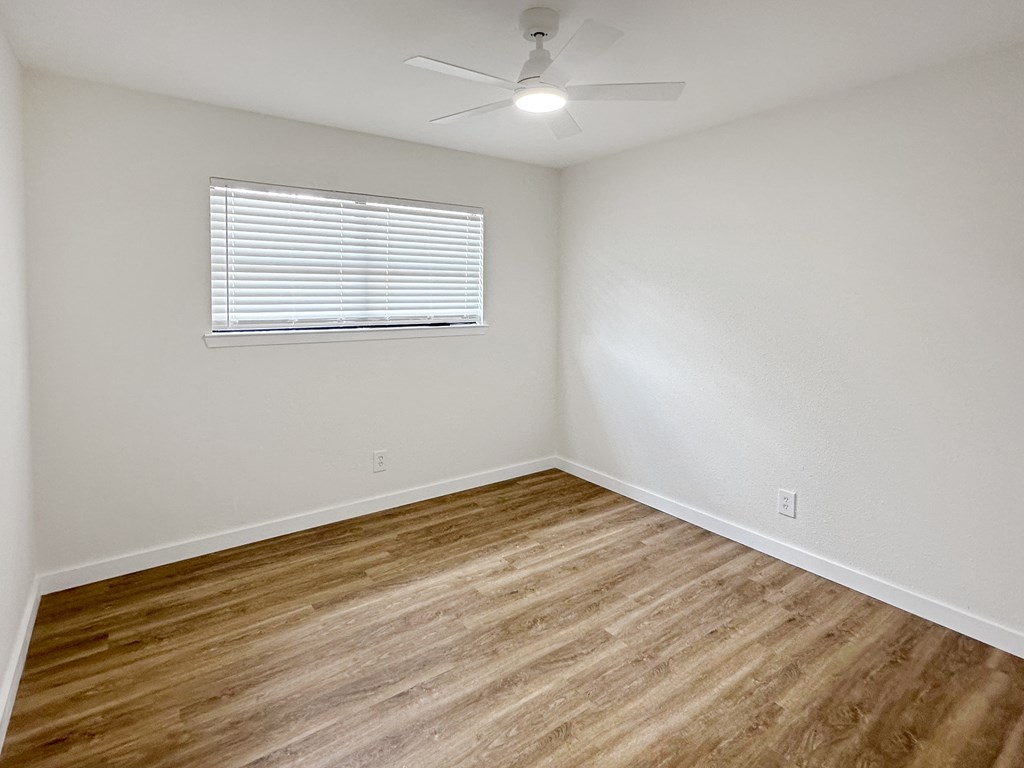 3114 Hummingbird Lane Property Photo 11