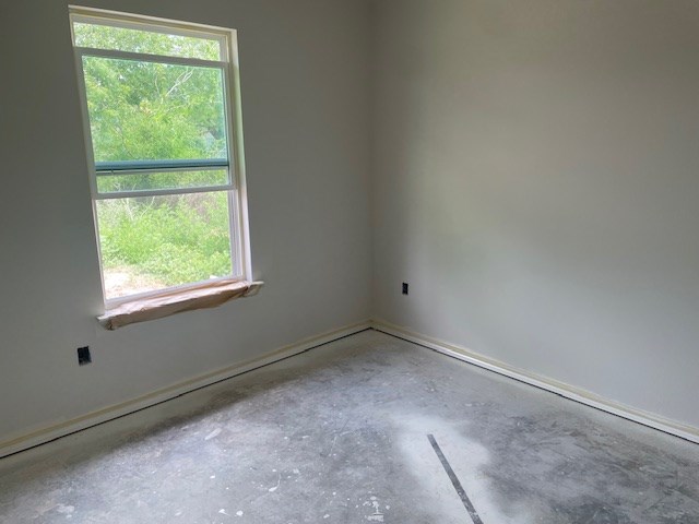 640 W Ave Y Property Photo 9
