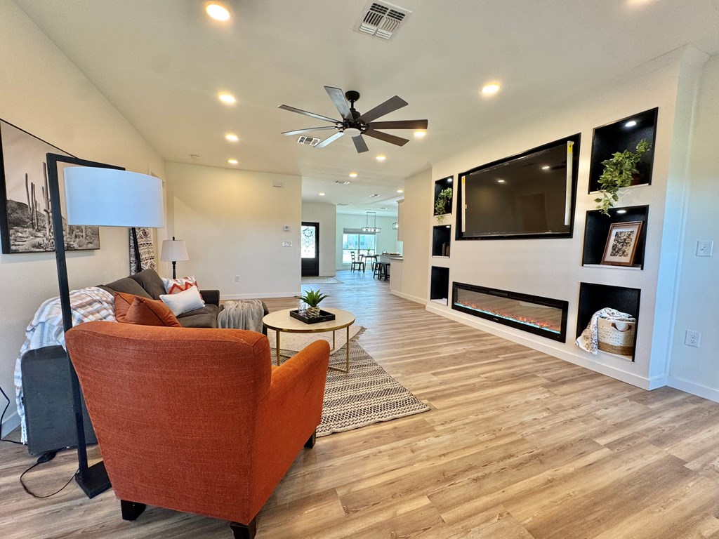 3634 Silver Spur Dr Property Photo 11