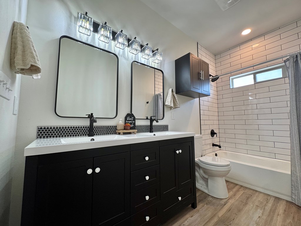 3634 Silver Spur Dr Property Photo 13