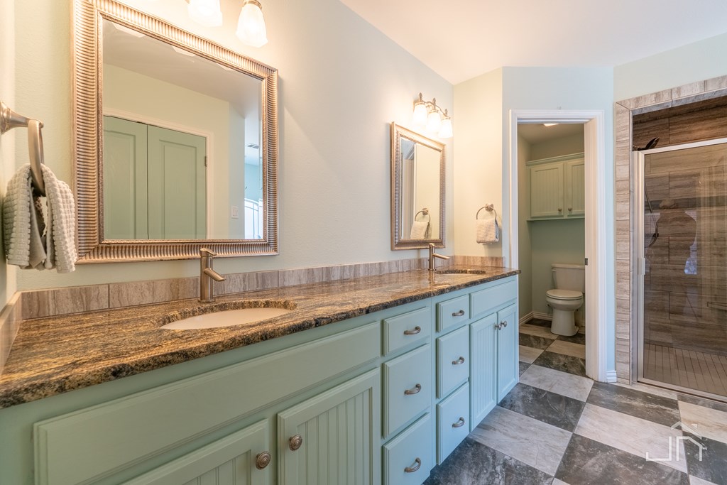 3067 Champions Circle Property Photo 9