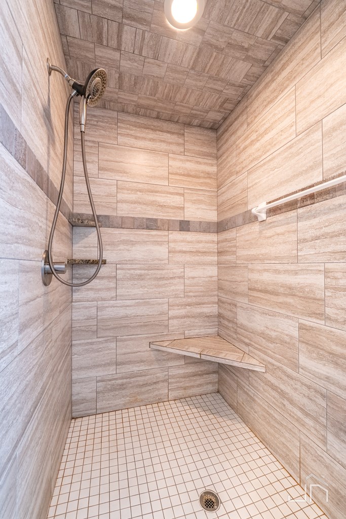 3067 Champions Circle Property Photo 10