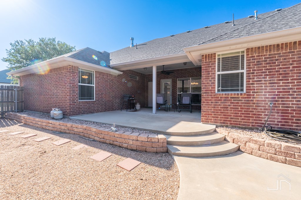 3067 Champions Circle Property Photo 16