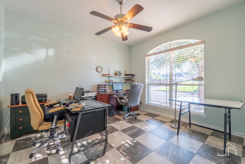 3067 Champions Circle Property Photo 20