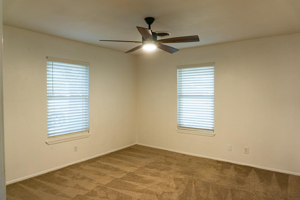 1917 S A&m Ave Property Photo 10