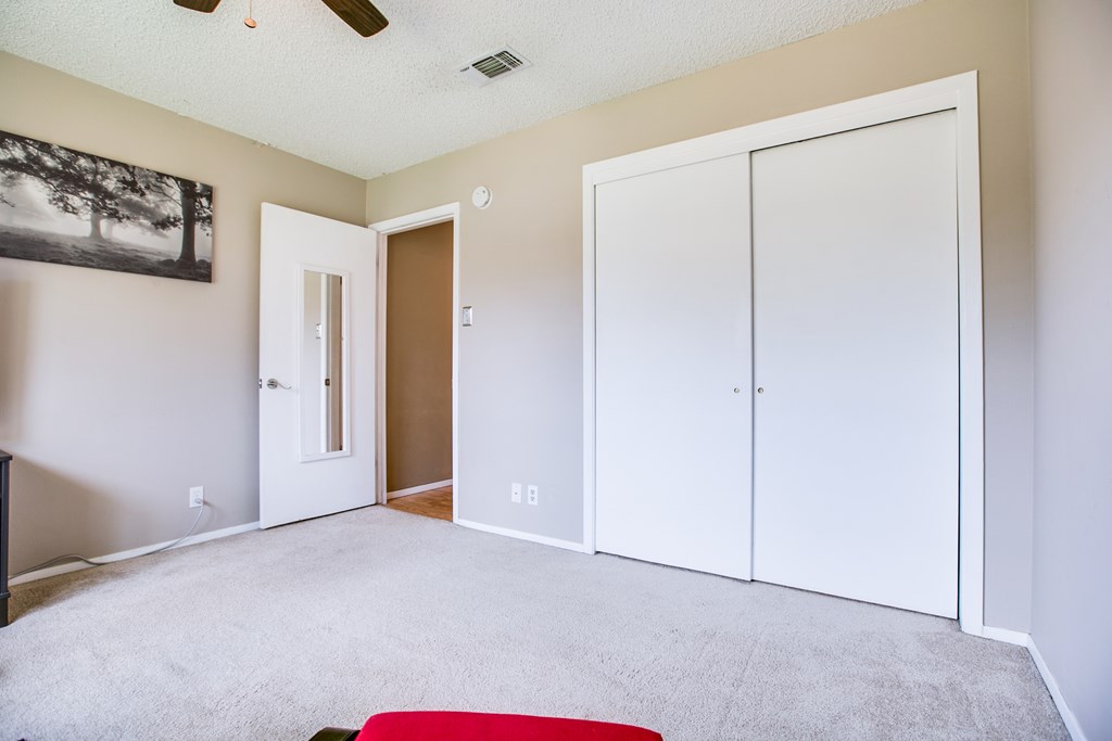 3209 Rockbrook Dr Property Photo 19