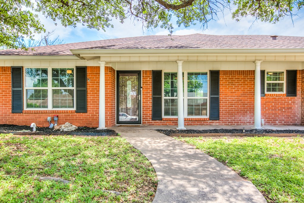 3209 Rockbrook Dr Property Photo 31