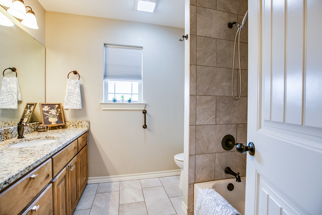 4193 Huntleigh Dr Property Photo 19