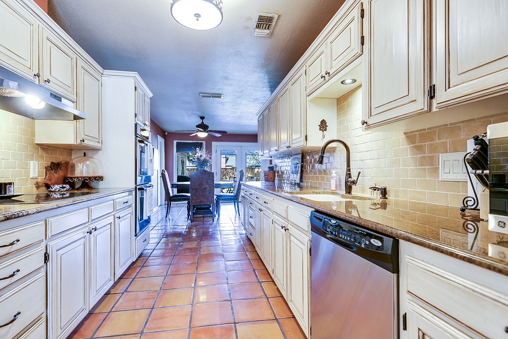 3709 Vista Del Arroyo Property Photo 9