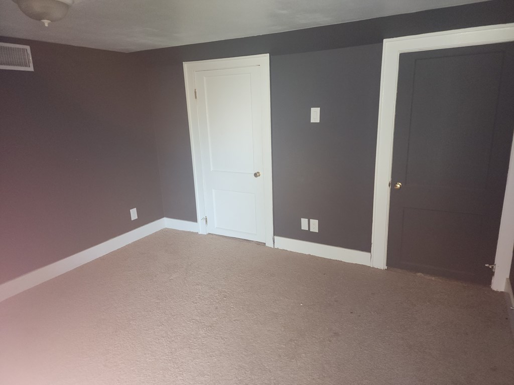 1309 Shafter St Property Photo 18
