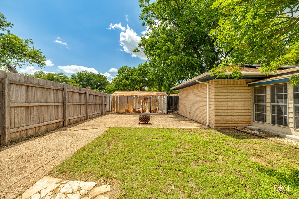 3121 Chatterton Dr Property Photo 33