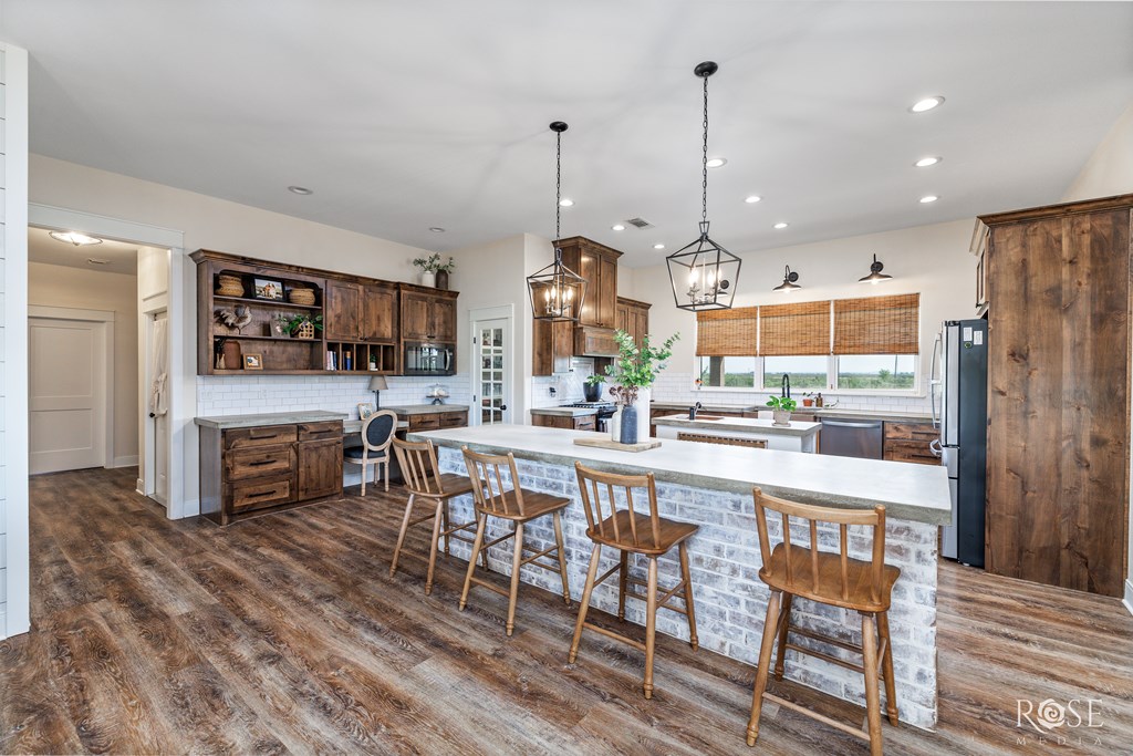 5448 Fm 388 Property Photo 14