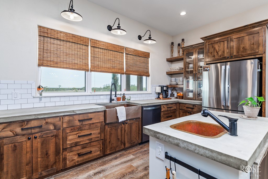 5448 Fm 388 Property Photo 15