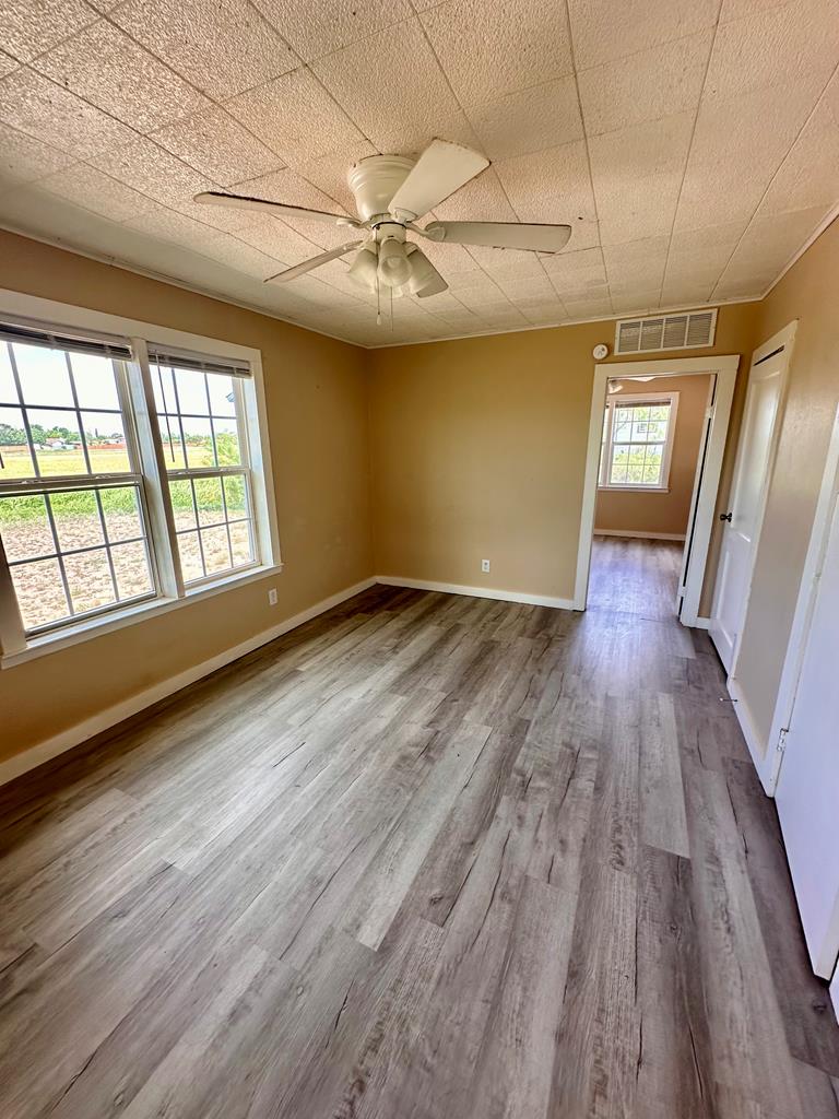 4307 Bowie St Property Photo 10