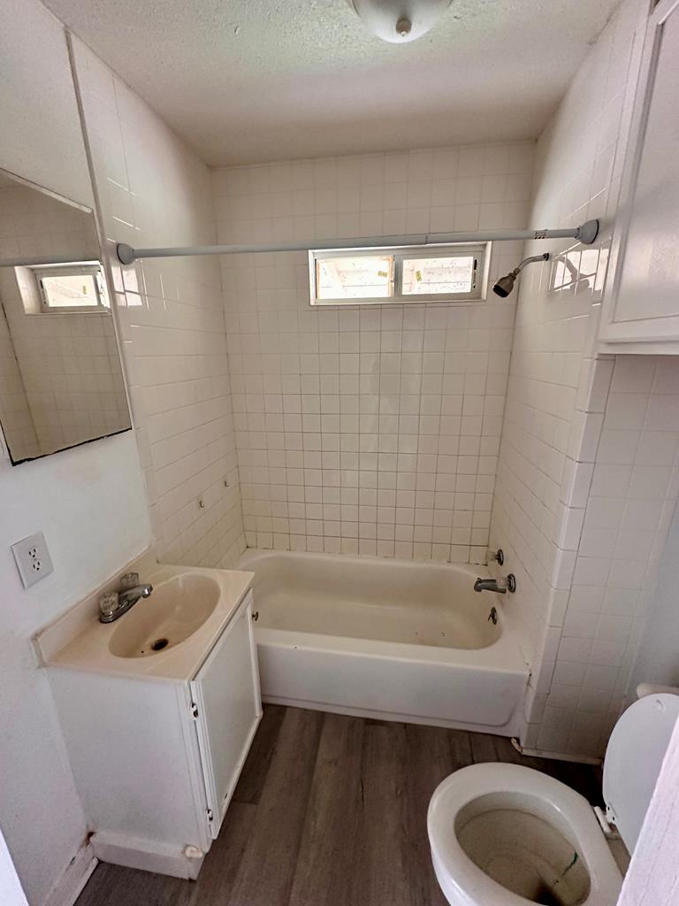 4307 Bowie St Property Photo 13