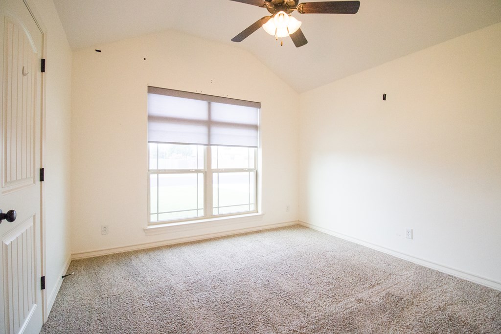 5806 Willeke Drive Property Photo 12