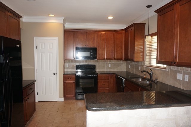 4314 Chisholm Trail Property Photo 11