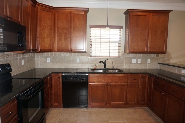 4314 Chisholm Trail Property Photo 13