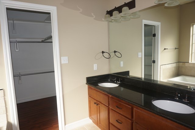 4314 Chisholm Trail Property Photo 22