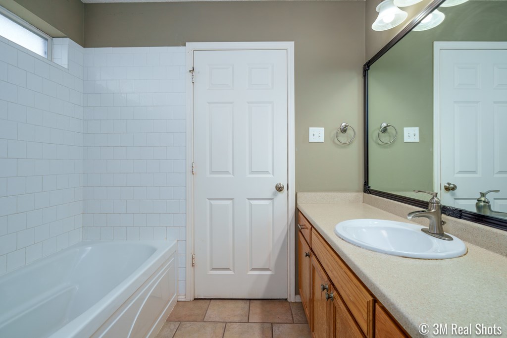 4106 Green Meadow Dr Property Photo 20