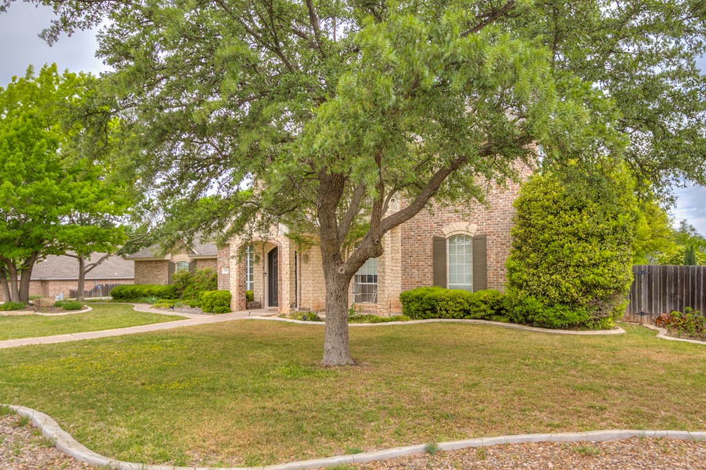 1218 Ashford Dr Property Photo 4
