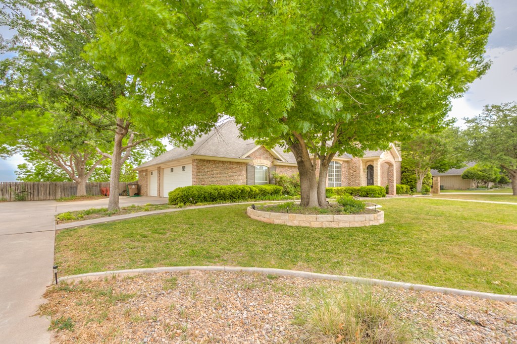 1218 Ashford Dr Property Photo 6