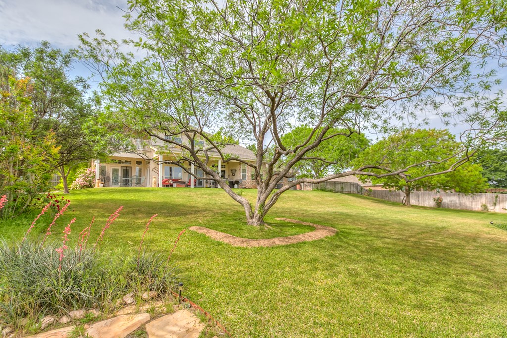 1218 Ashford Dr Property Photo 55