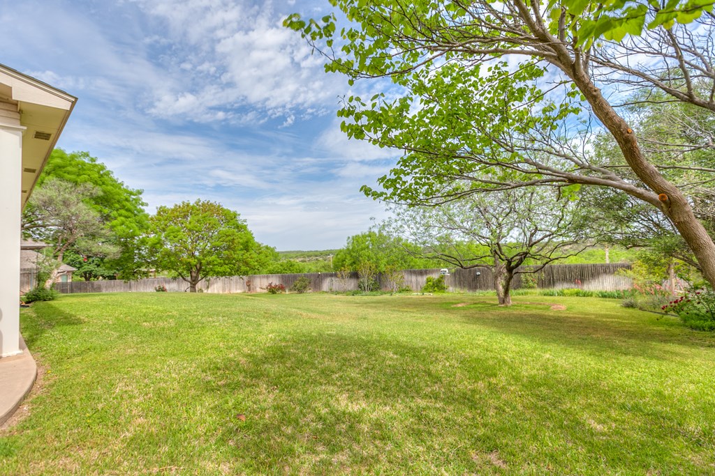 1218 Ashford Dr Property Photo 57