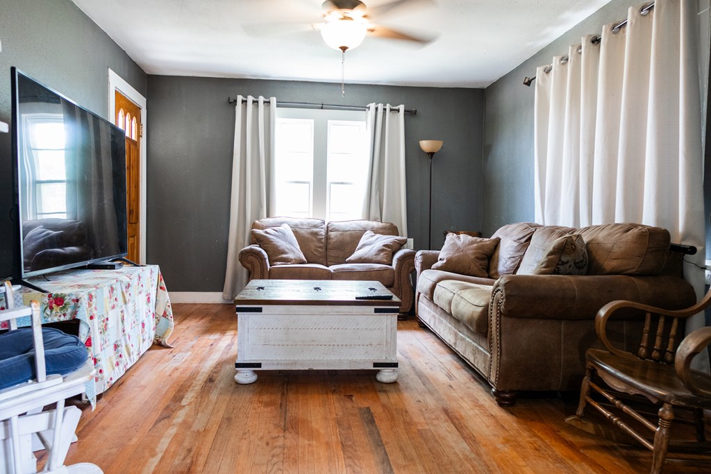 9374 Fm 388 Property Photo 4
