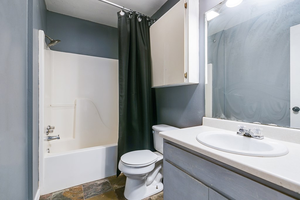 3101 Grove Dr Property Photo 21