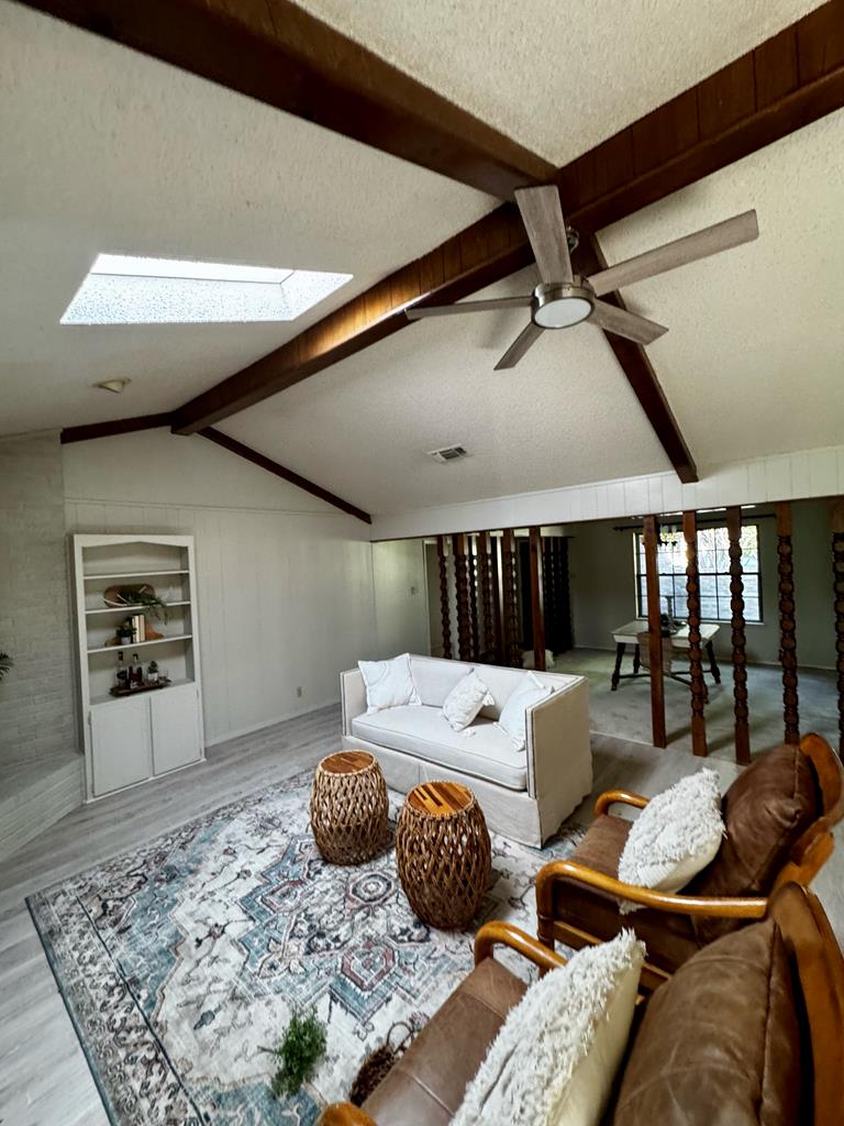 3302 Southland Blvd Property Photo 8
