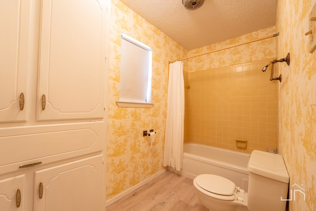 3302 Southland Blvd Property Photo 16