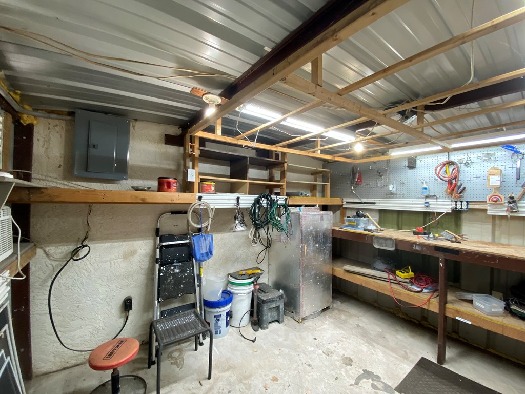 1858 W Twohig Ave Property Photo 11