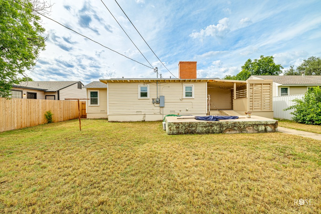 2310 W Twohig Ave Property Photo 24