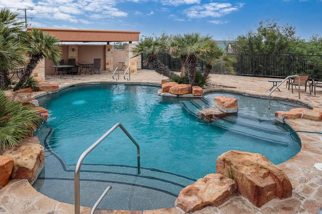 7164 Texas R 2 Property Photo 1