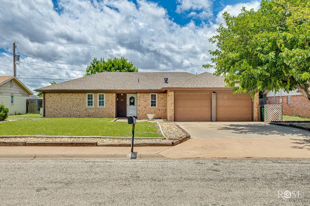 25 Dellwood Dr Property Photo 3