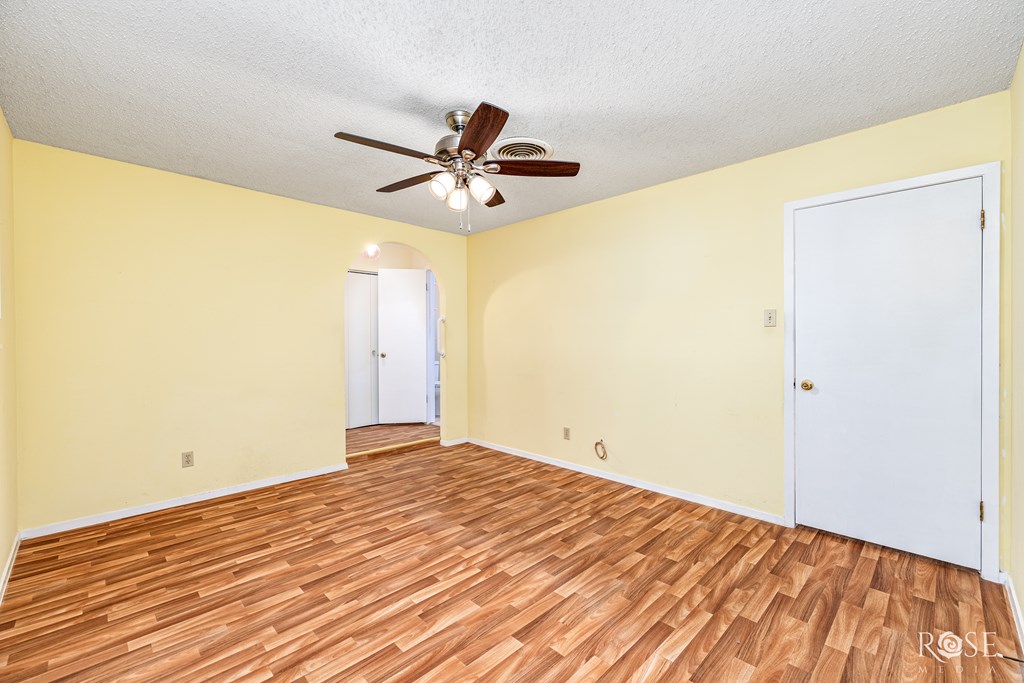 25 Dellwood Dr Property Photo 15