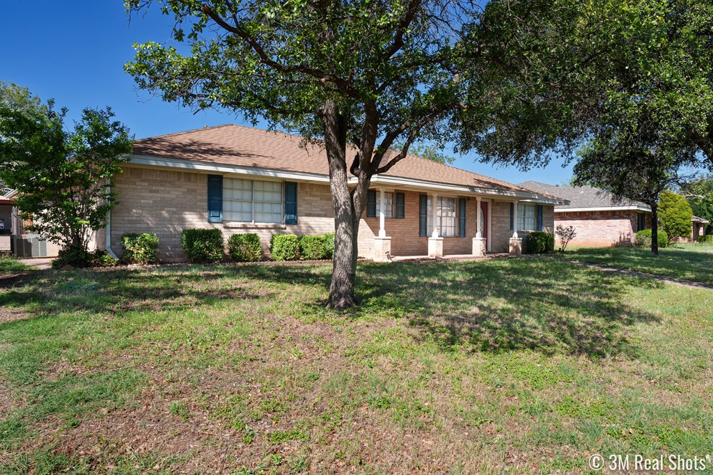 3317 Rockbrook Dr Property Photo 4