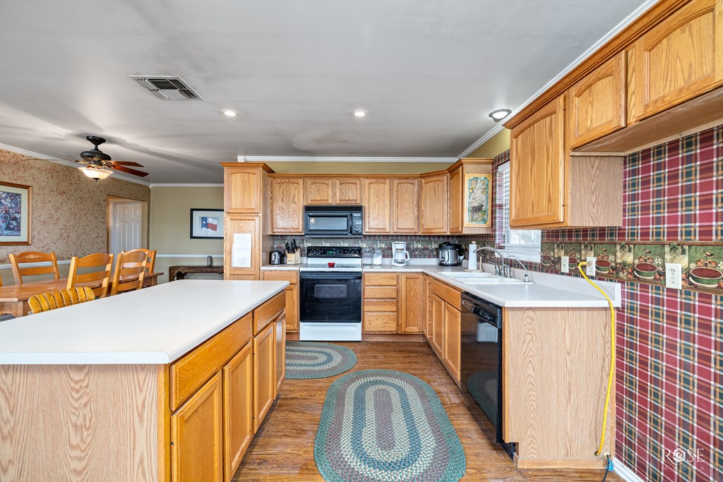 7502 County Rd 410 Ab 1056 Property Photo 11