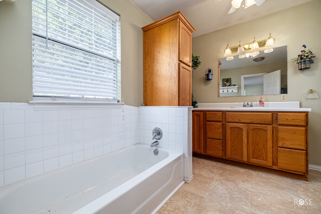 7502 County Rd 410 Ab 1056 Property Photo 14