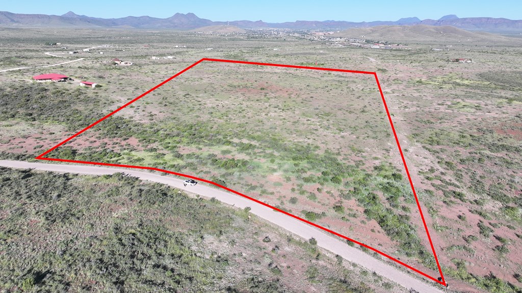 Tract 9 Sierra La Rana Property Photo 2