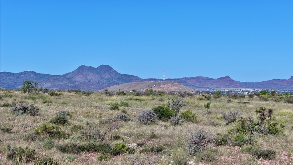 Tract 9 Sierra La Rana Property Photo 4