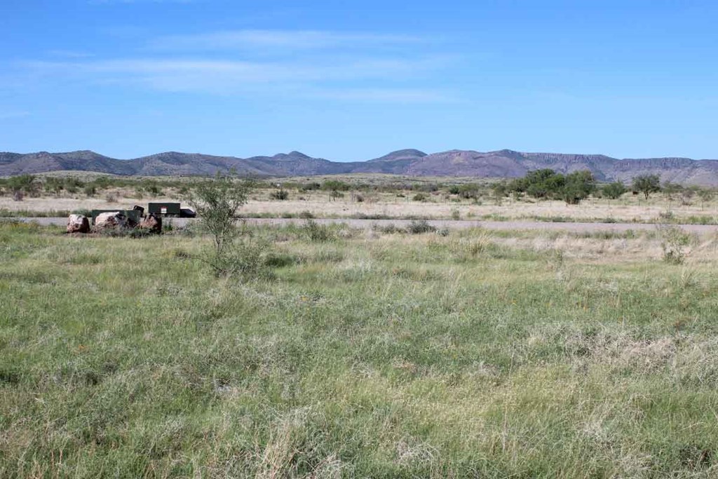 Tract 85 Sierra La Rana Property Photo 7