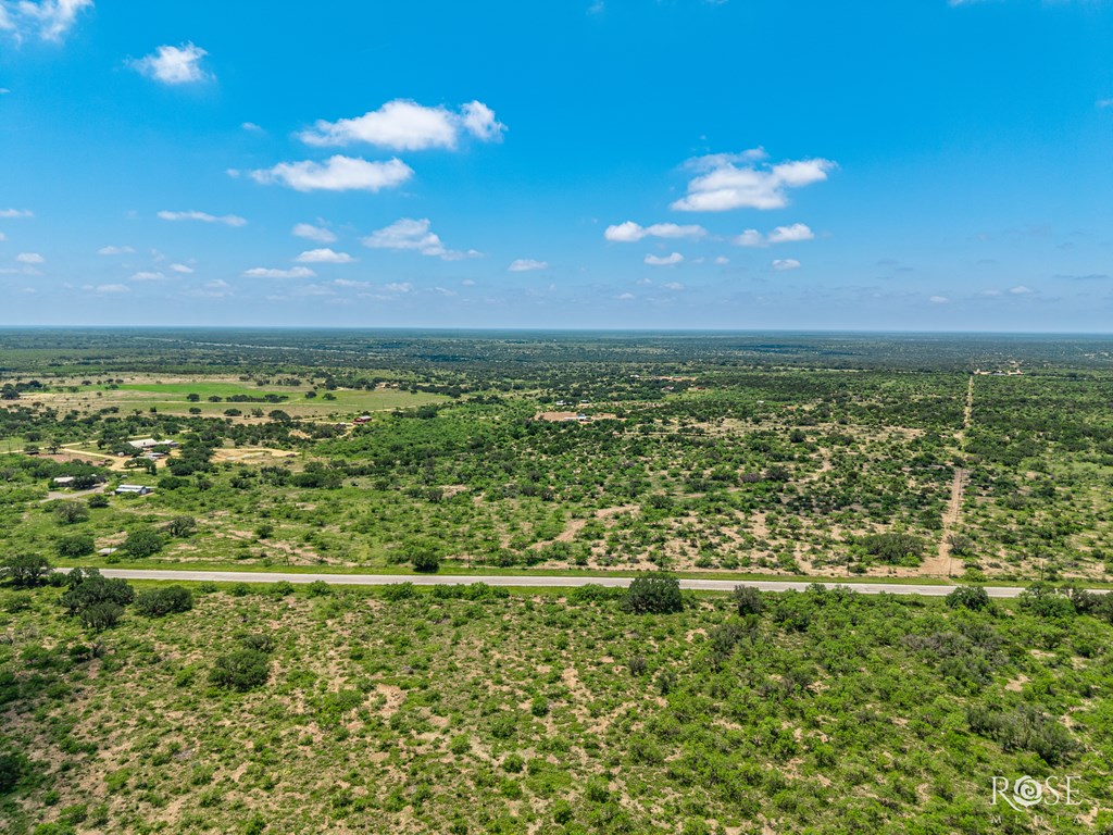1821 Ranch Rd 864 Ab 987 Property Photo 5