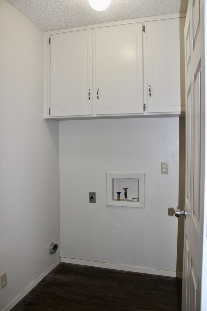 4118 Nottingham Trail Property Photo 12