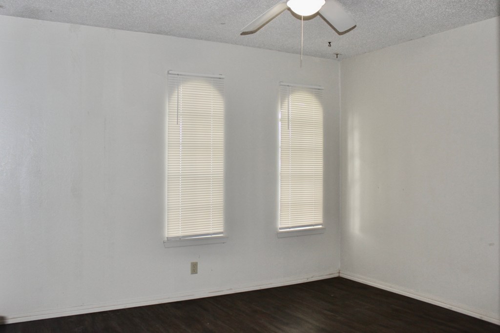 4118 Nottingham Trail Property Photo 14