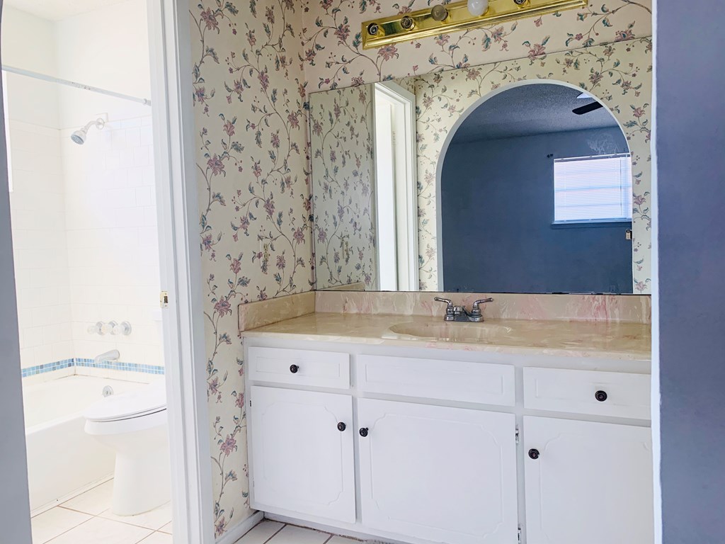 3802 Sandstone Rd Property Photo 6
